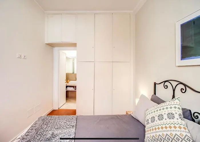 Apartment Coliseum Cozy Flat *